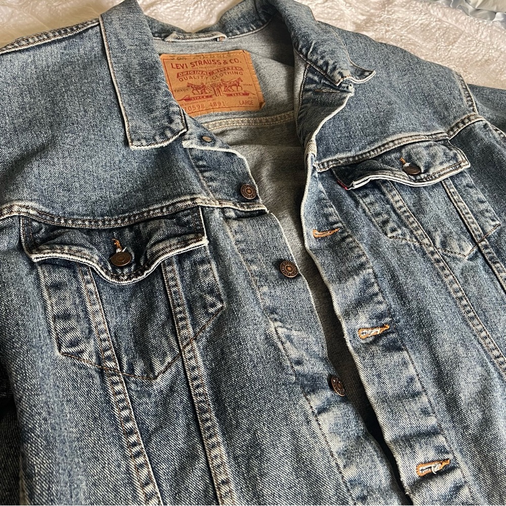 Levi's Blue Denim Jacket - Picture 4 of 11